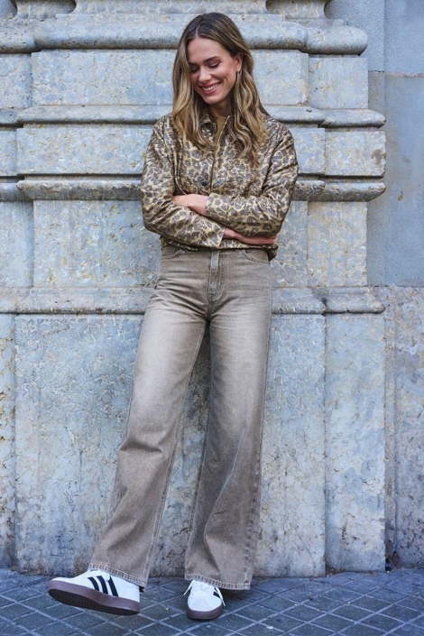 EsQualo camel dames jeans | Sfeerbeeld, In situatie