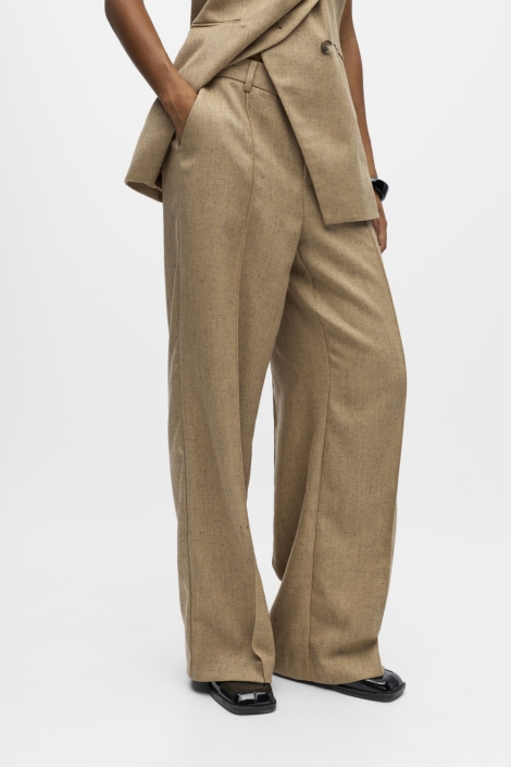Object camel dames broek | Model