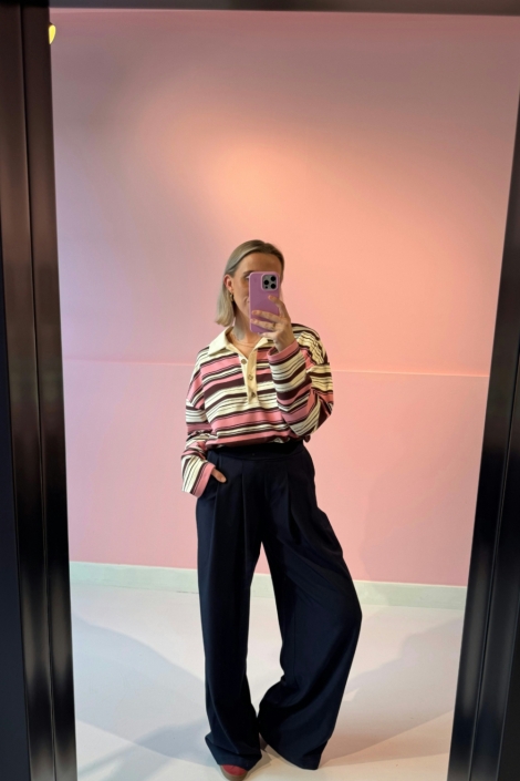 Studio Amaya blauwe dames broek | Model