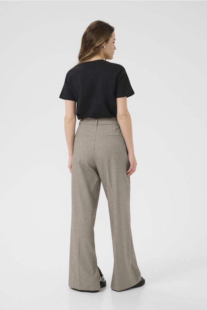 Kaffe camel dames broek | Model