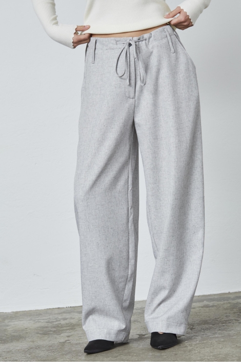 SisterS point grijze dames broek | Model vooraanzicht