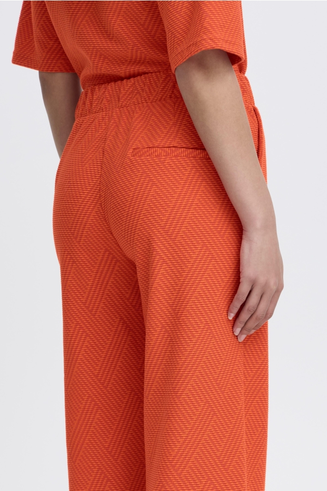 Ichi rode dames broek | Kleurstaal