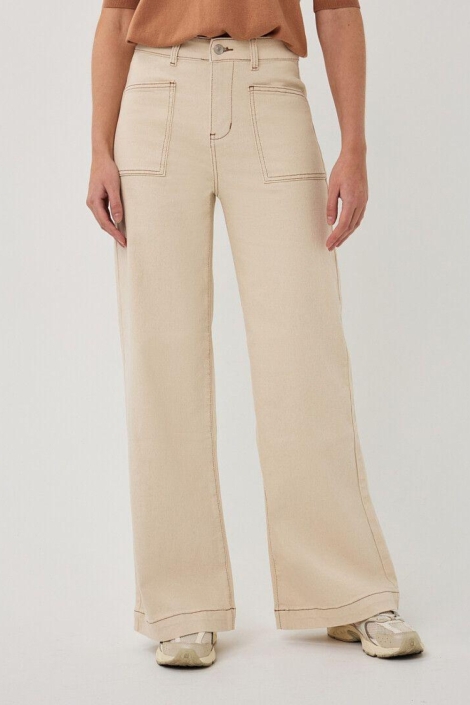 EsQualo beige dames jeans | Model vooraanzicht