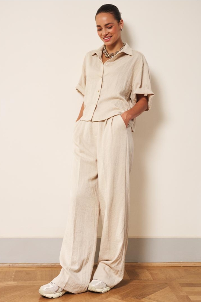 EsQualo beige dames broek | Model