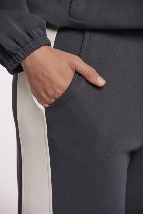 Rino & Pelle blauwe dames broek | Close up