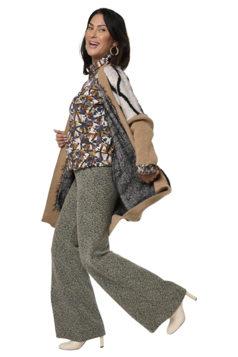 Tessa Koops zwarte dames broek | Model