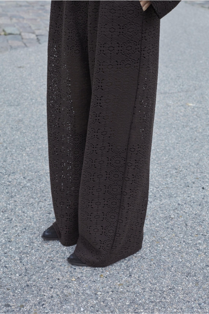 SisterS point bruine dames broek | Model vooraanzicht