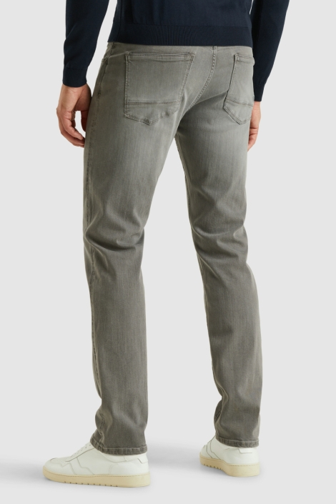 Vanguard grijze heren jeans | Model achteraanzicht