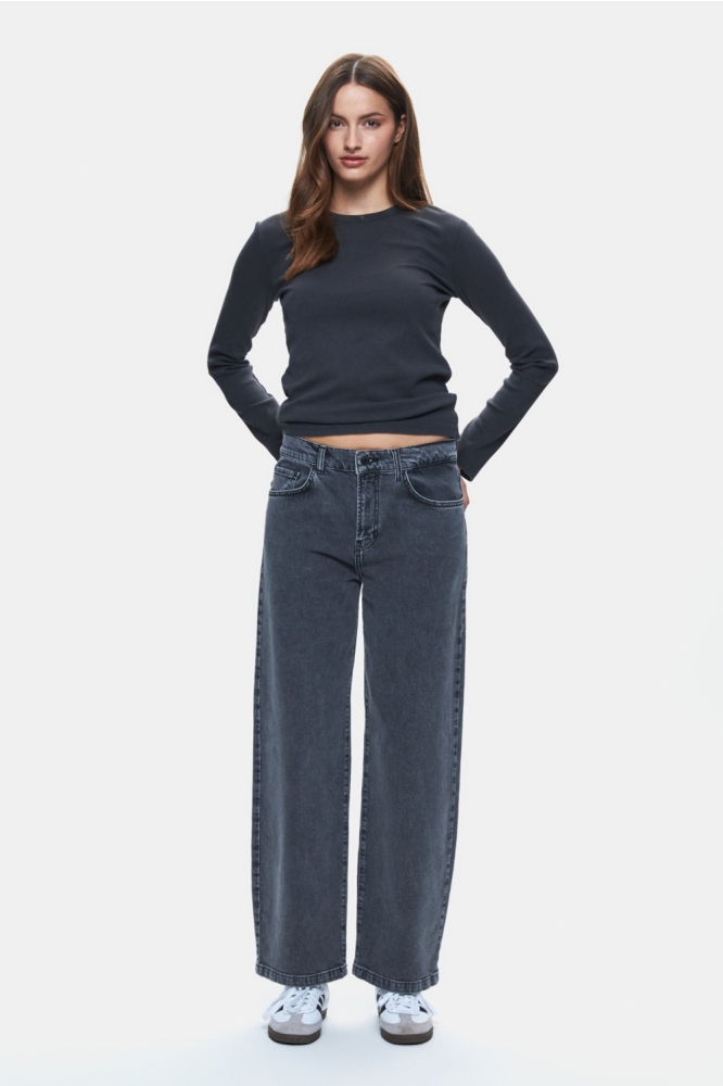 LTB grijze dames jeans | Model