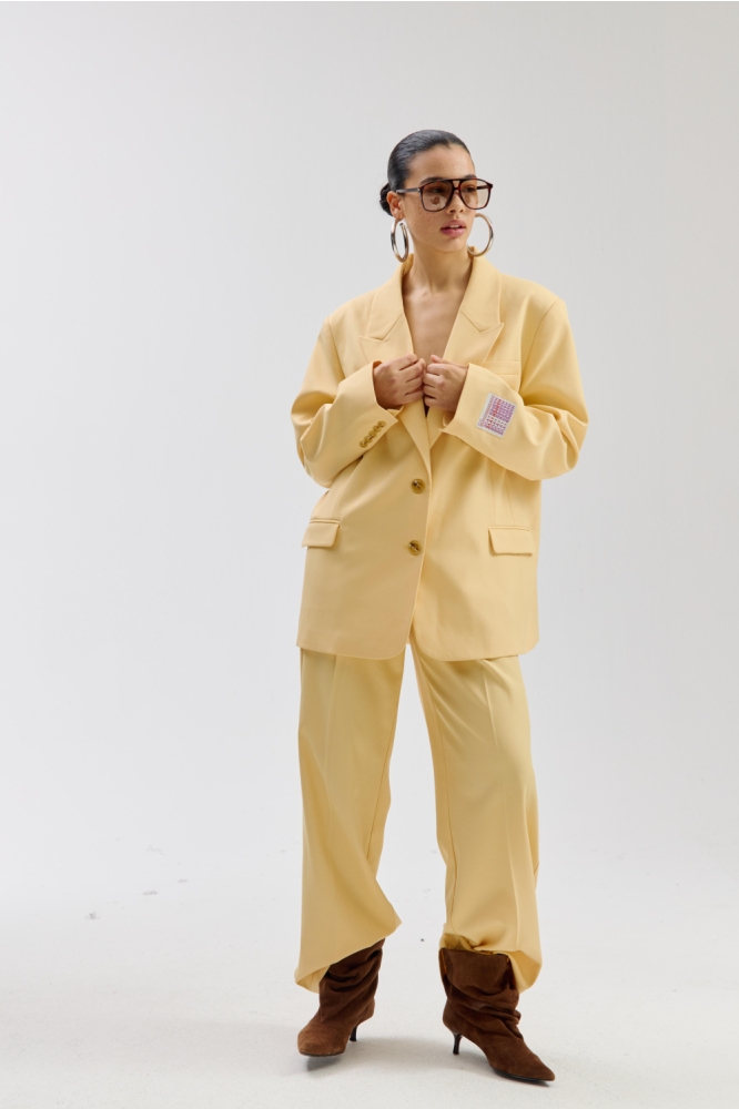 Harper & Yve gele dames broek | Model