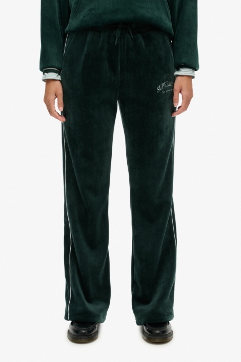 Superdry groene dames broek | Model vooraanzicht
