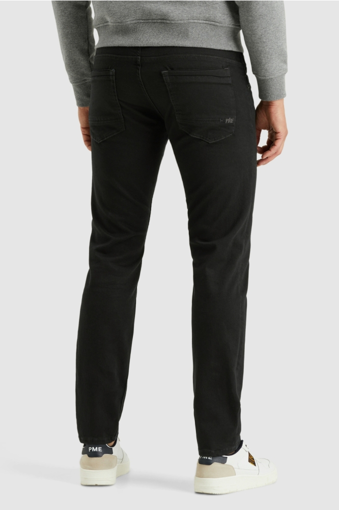 PME legend zwarte heren jeans | Model achteraanzicht