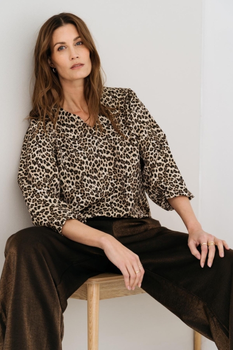 Maicazz bruine dames broek | Close up