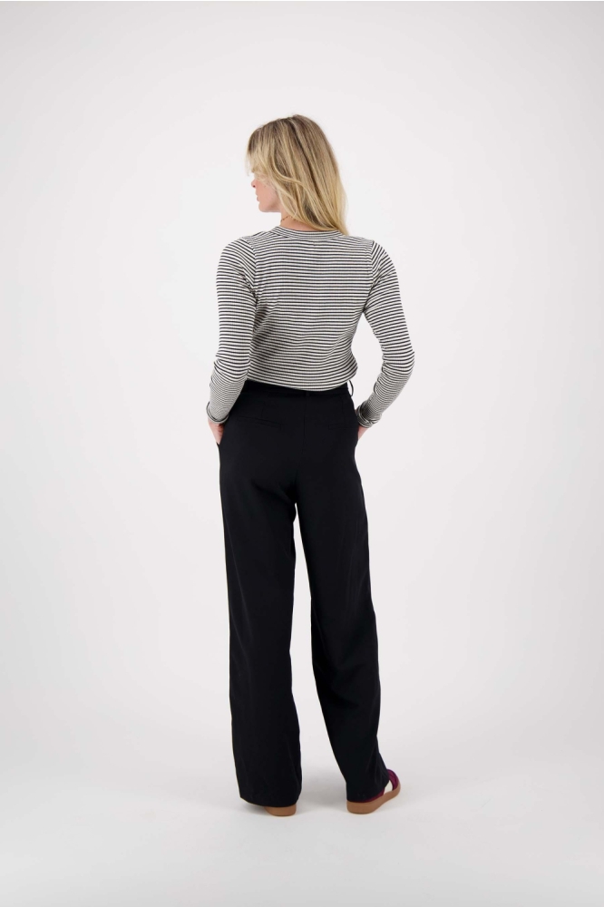 Zusss zwarte dames broek | Model