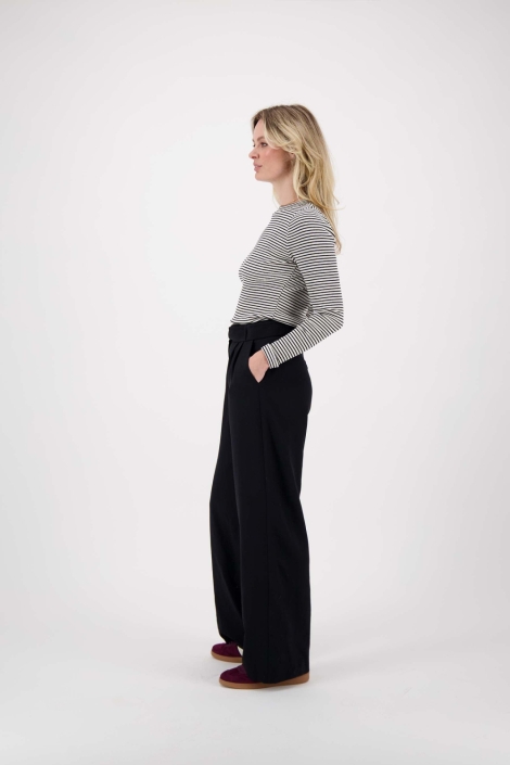 Zusss zwarte dames broek | Model