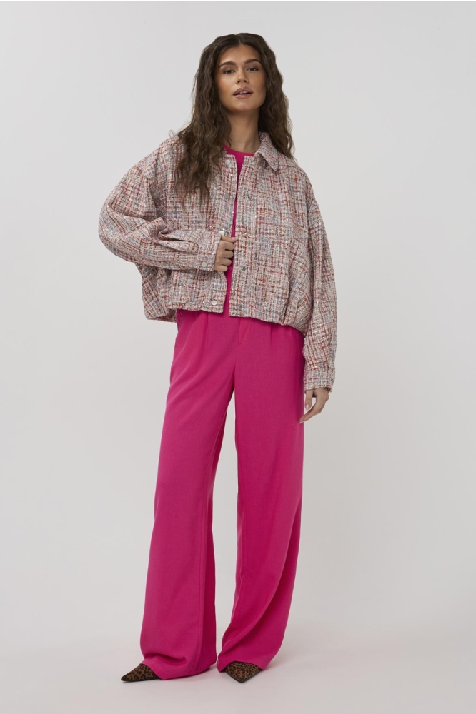 Studio Amaya roze dames broek | Model