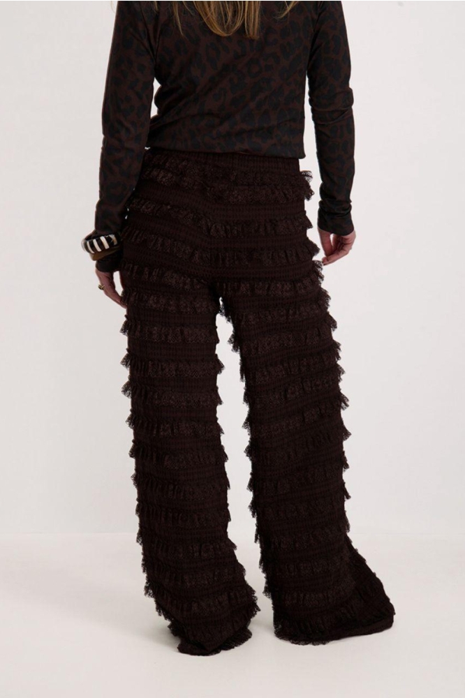 Harper & Yve bruine dames broek | Model achteraanzicht