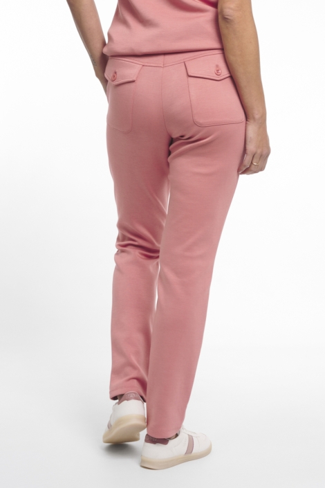 Zoso roze dames broek | Model achteraanzicht