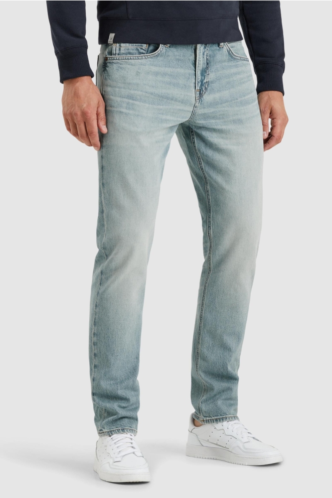 Cast Iron blauwe heren jeans | Model zijaanzicht
