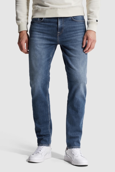 Cast Iron blauwe heren jeans | Model vooraanzicht