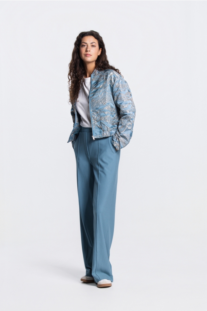 Juffrouw Jansen blauwe dames broek | Model