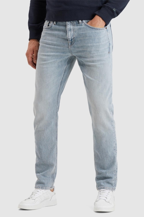 Cast Iron blauwe heren jeans | Model zijaanzicht