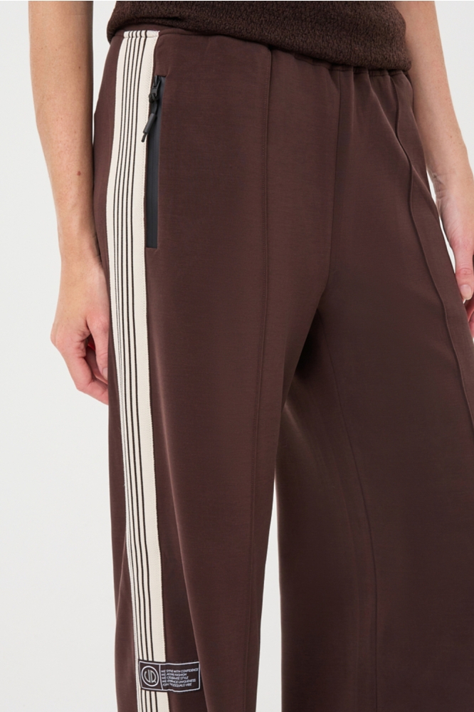 EsQualo bruine dames broek | Close up