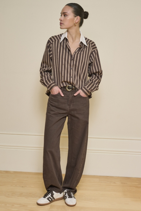 EsQualo bruine dames jeans | Model