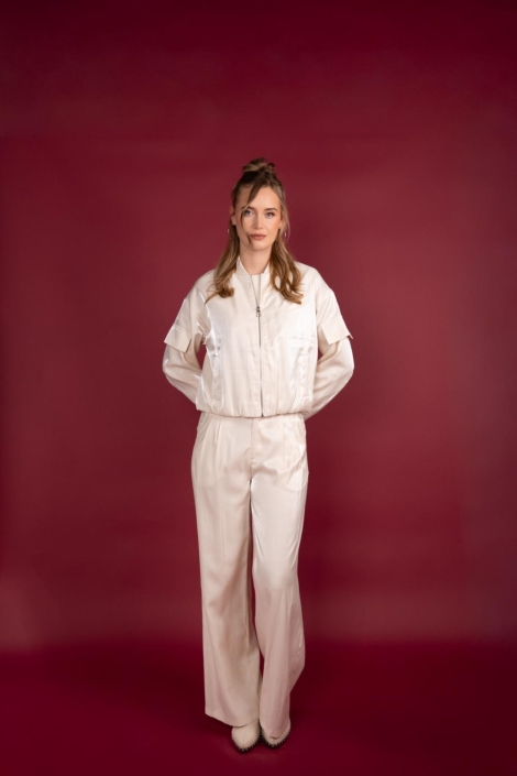 I-coni-K beige dames broek | Model