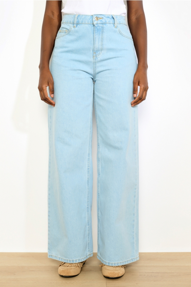 LolaLiza blauwe dames jeans | Model vooraanzicht