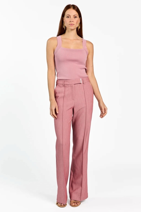 Aaiko roze dames broek | Model