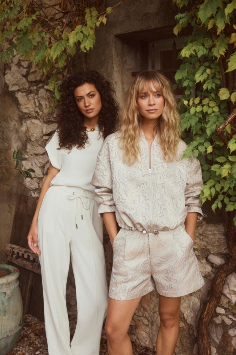 Lofty Manner ecru dames broek | Sfeerbeeld, In situatie