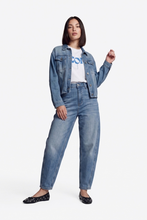 Fluresk blauwe dames jeans | Model vooraanzicht