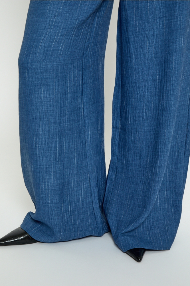 Peppercorn blauwe dames broek | Close up