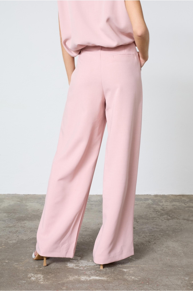 SisterS point roze dames broek | Model achteraanzicht