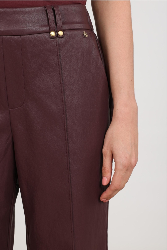 Nukus bordeaux dames broek | Close up
