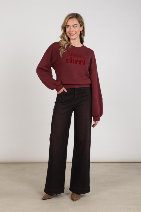 Nukus bordeaux dames jeans | Model