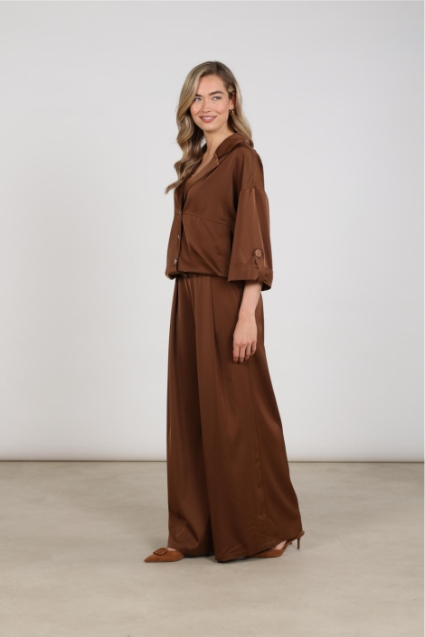 Nukus camel dames broek | Model