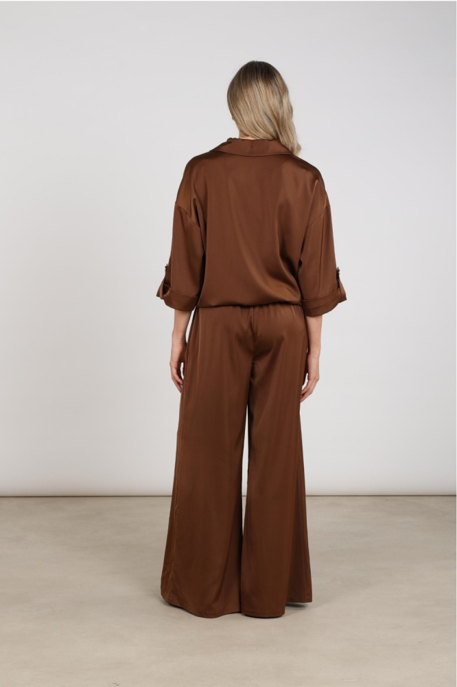 Nukus camel dames broek | Model