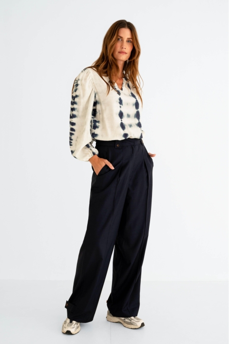 Zizo blauwe dames broek | Model