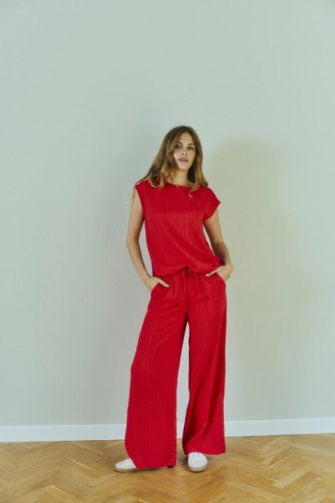 Freequent rode dames broek | Model