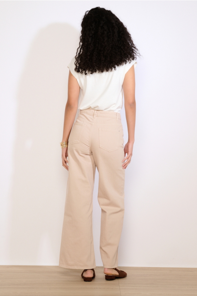 LolaLiza beige dames broek | Model achteraanzicht