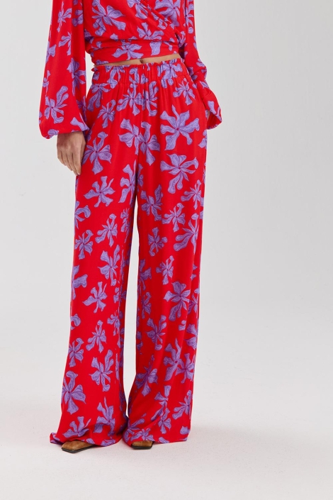 Harper & Yve roze dames broek | Model vooraanzicht