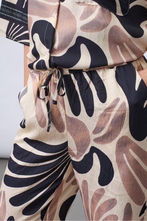 SisterS point beige dames broek | Close up