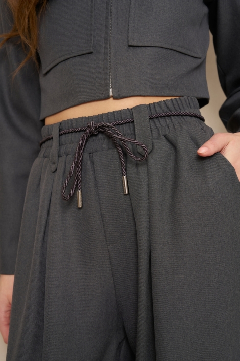 Lofty Manner grijze dames broek | Close up