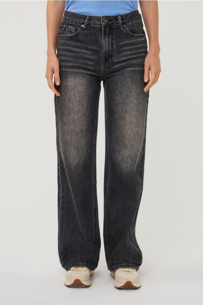 EsQualo grijze dames jeans | Model vooraanzicht