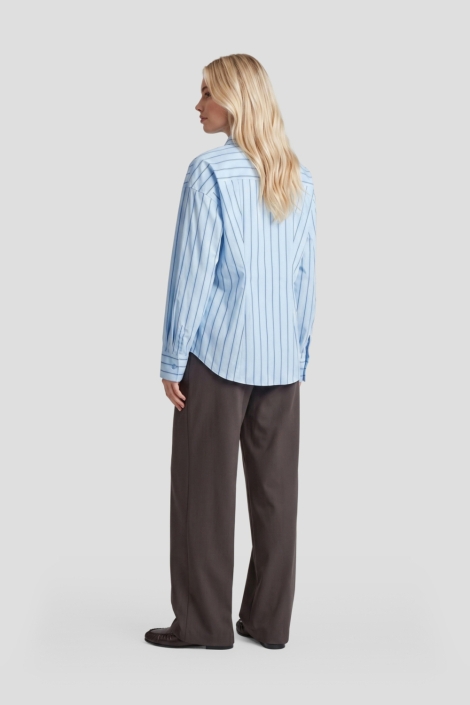 Fluresk bruine dames broek | Model