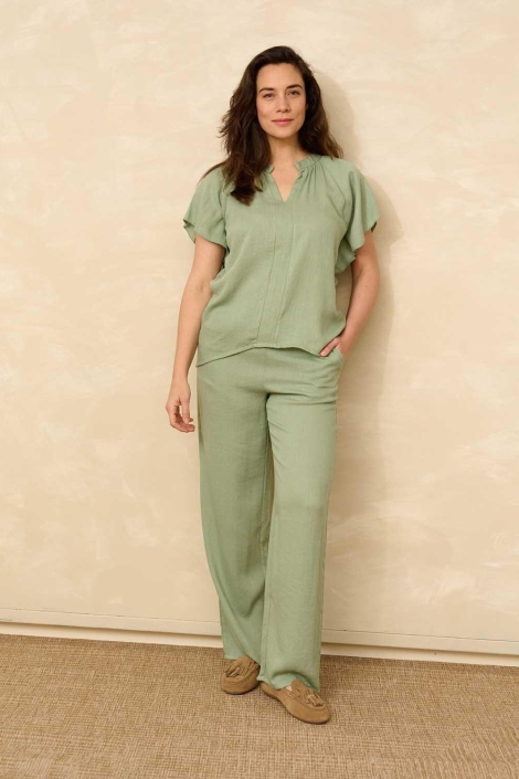 FOS Amsterdam groene dames broek | Model