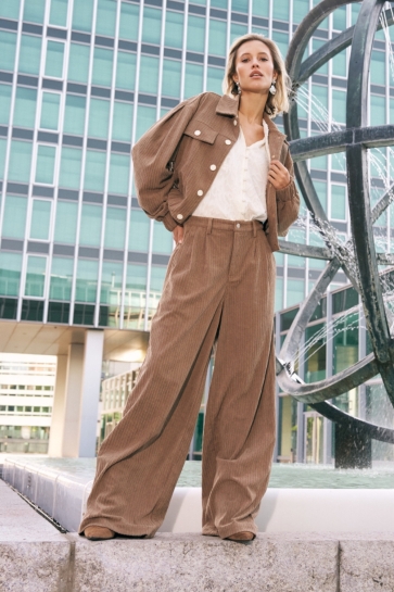 Lofty Manner Broek PANT JOSY PLEATED CORDUROY RJ40 TAUPE