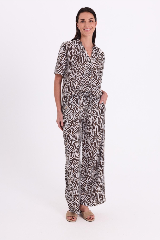 Freequent bruine dames broek | Model